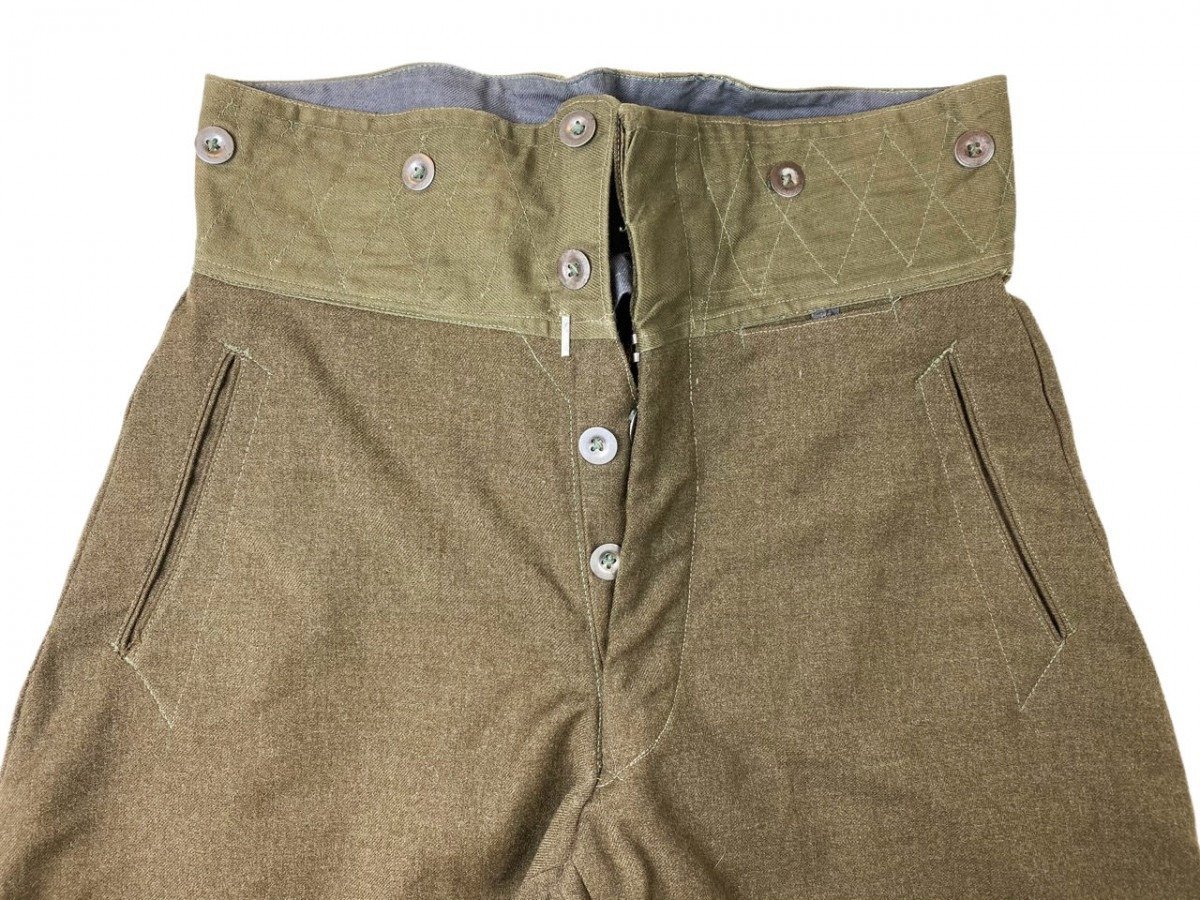 Original WWII Russian M43 Lieutenant artillery uniform grouping — image 9