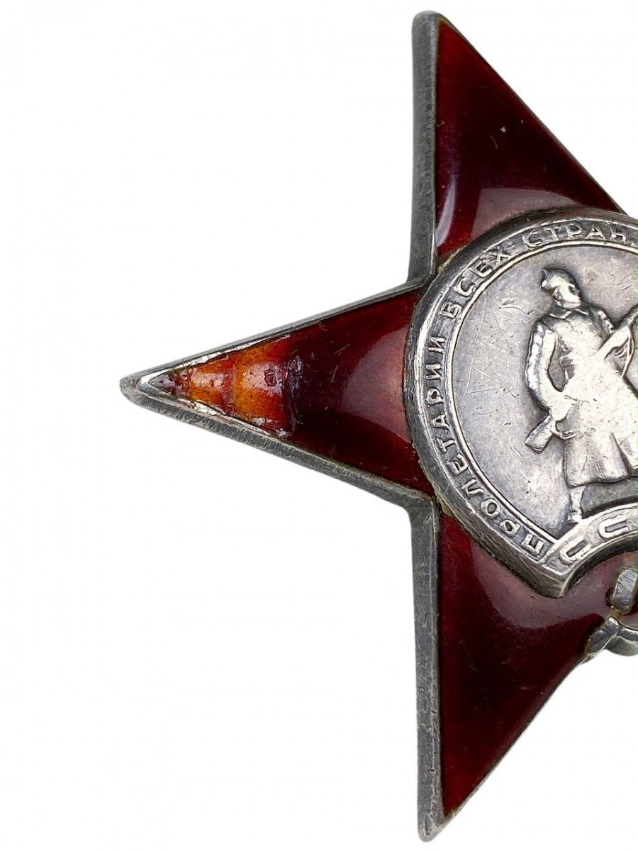 Original WWII Russian 'Order of the Red Star' 1944 — image 3