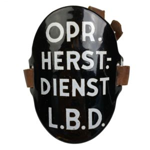 Original WWII Dutch 'Luchtbeschermingsdienst' arm shield Oproep Herstel Dienst