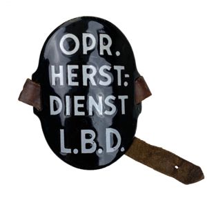 Original WWII Dutch 'Luchtbeschermingsdienst' arm shield Oproep Herstel Dienst