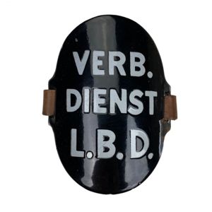 Original WWII Dutch 'Luchtbeschermingsdienst' arm shield Verbindings Dienst