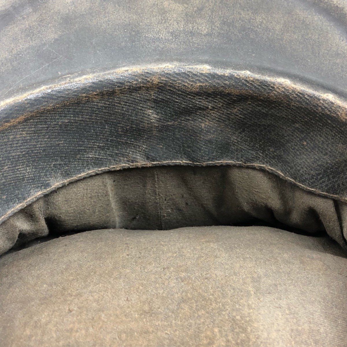 Original WWII Russian Airforce officers visor cap — image 10