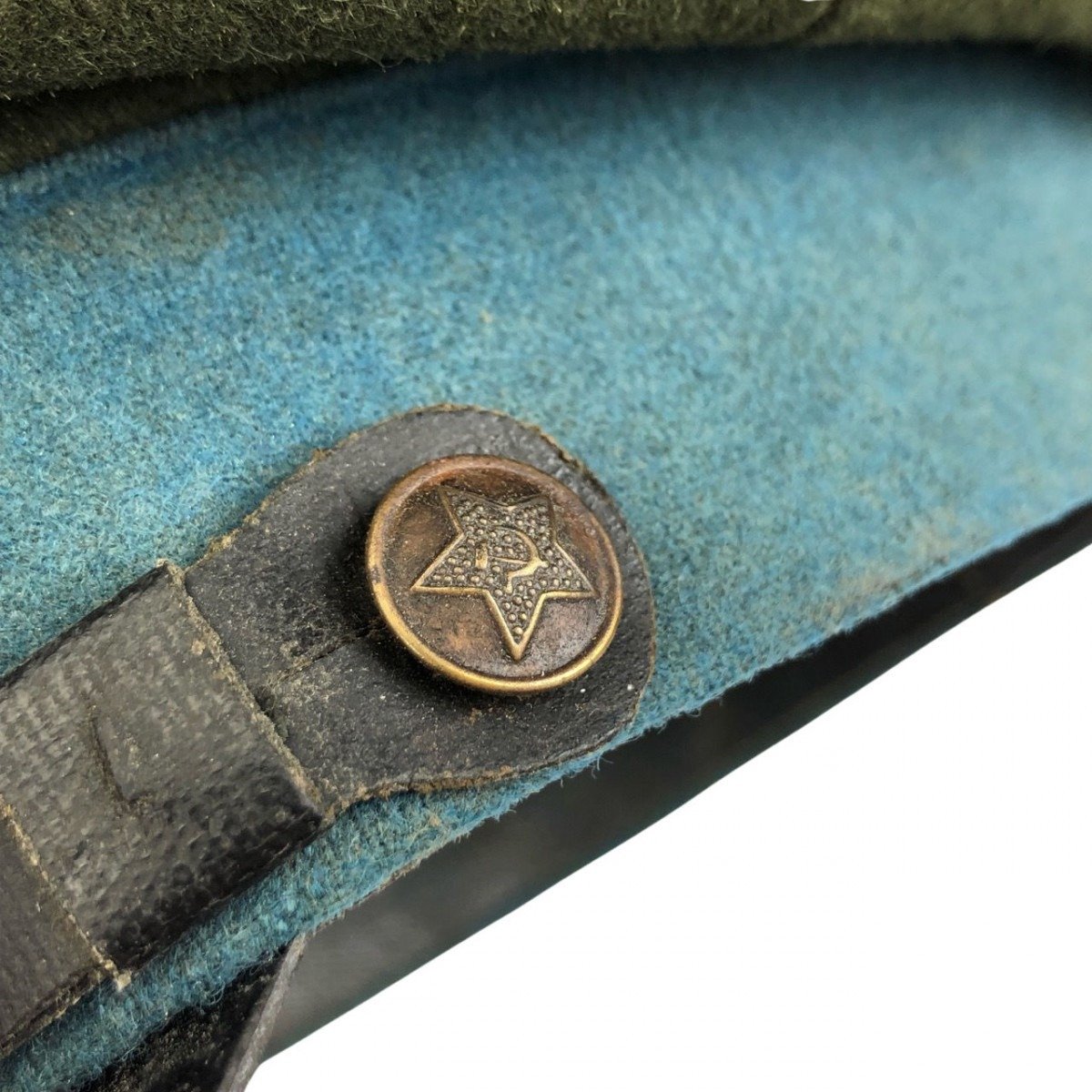 Original WWII Russian Airforce officers visor cap — image 7