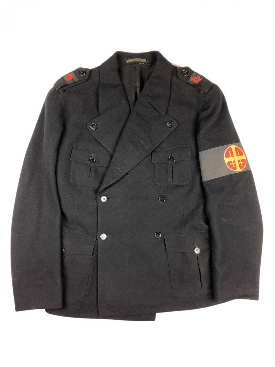 Original WWII Norwegian N.S. Nasjonal Samling 'Rikshird' uniform — image 3