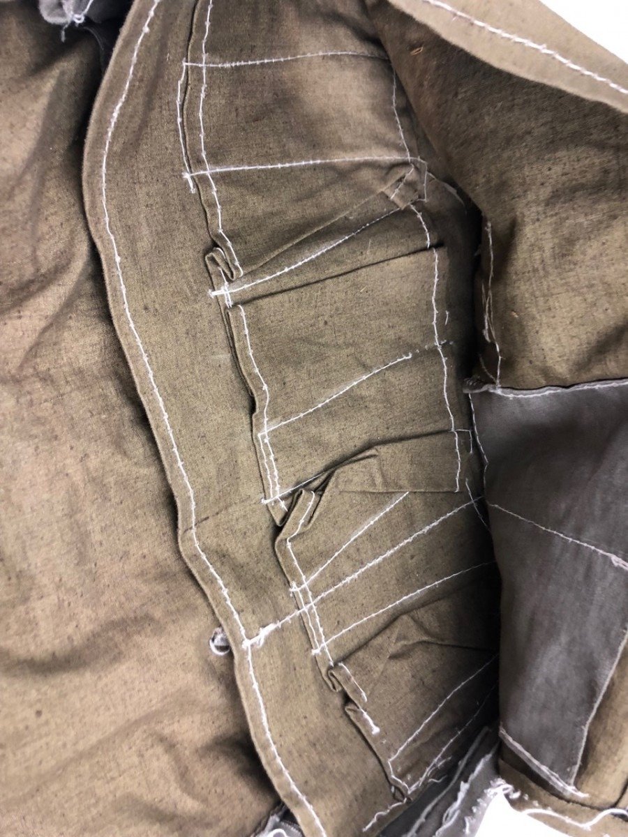 Original WWII Russian combat engineers bag with strap — image 4