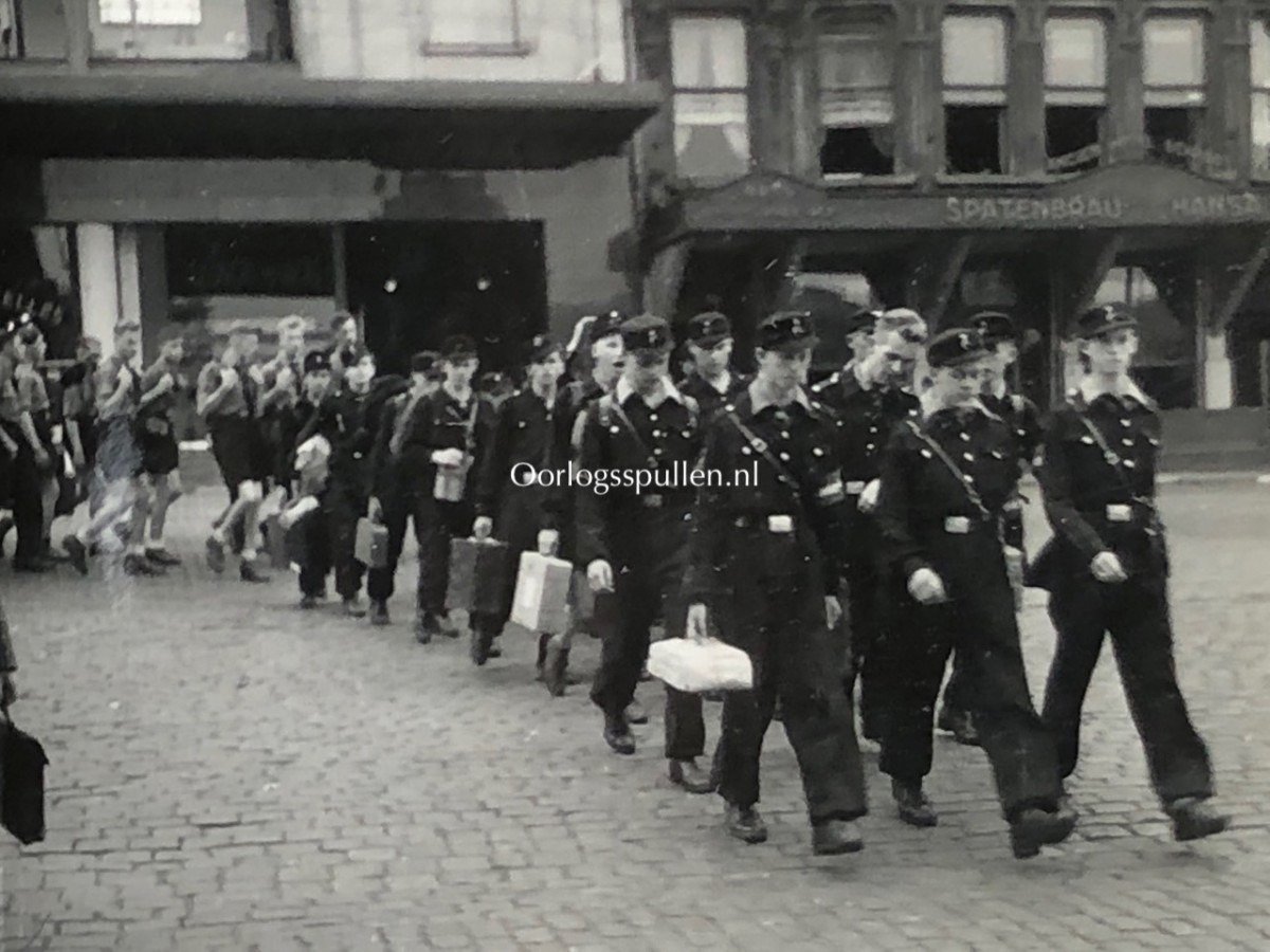Original WWII Flemish Hitlerjugend photo grouping – Flemish HJ in Brussels — image 19