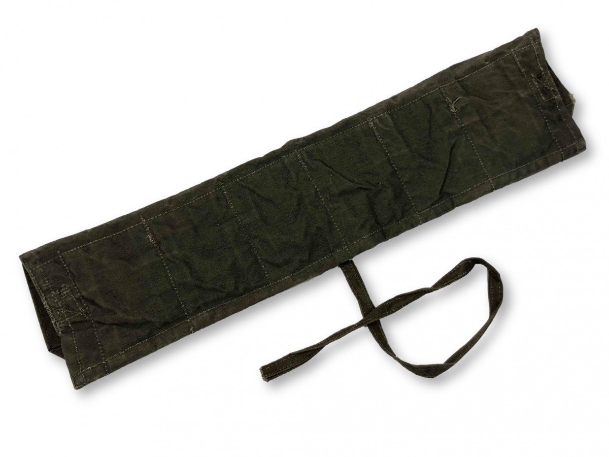 Original WWII Russian Mosin Nagant bandoleer — image 4