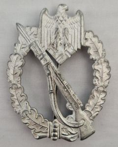 REDUCED ! Silver Infantry Assault Badge vertical crimp by Wilhelm …
