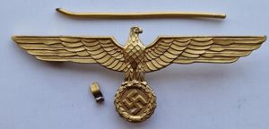 Kriegsmarine Officers Summer tunic eagle by Maedicke *damaged*.