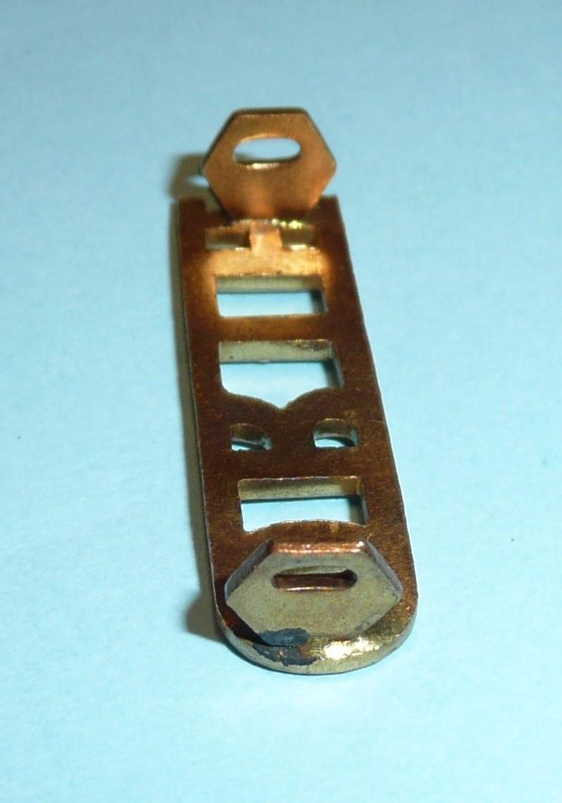 QRIH (Queen's Royal Irish Hussars) Gilt Brass Shoulder Title — image 4