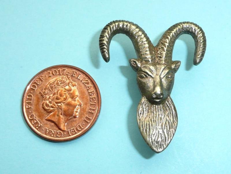 British India - Gilgit Scouts White Metal Cap Badge — image 2