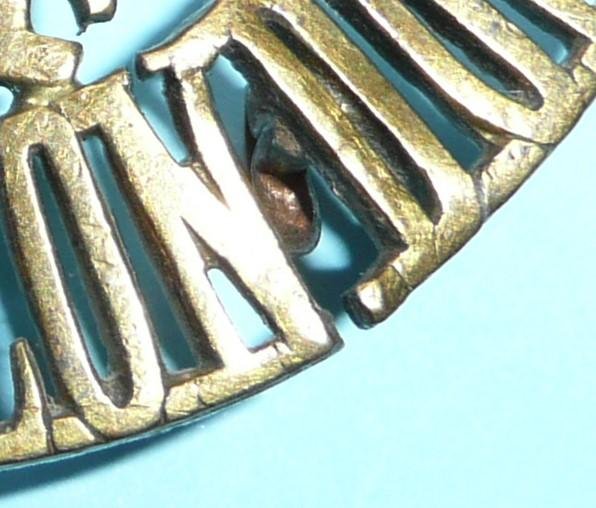 T / 14 / County of London (London Scottish) Regiment One Piece Brass Shoulder Title — image 2