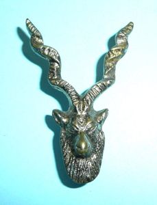 British Indian Army / Pakistan Chitral Scouts Cap Badge