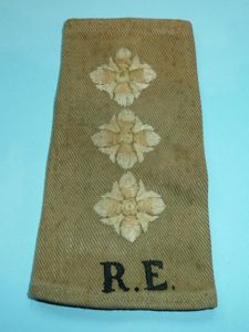 WW2 Royal Engineers (RE) Officer's Embroidered Khaki Drill Epaulette Shoulder …