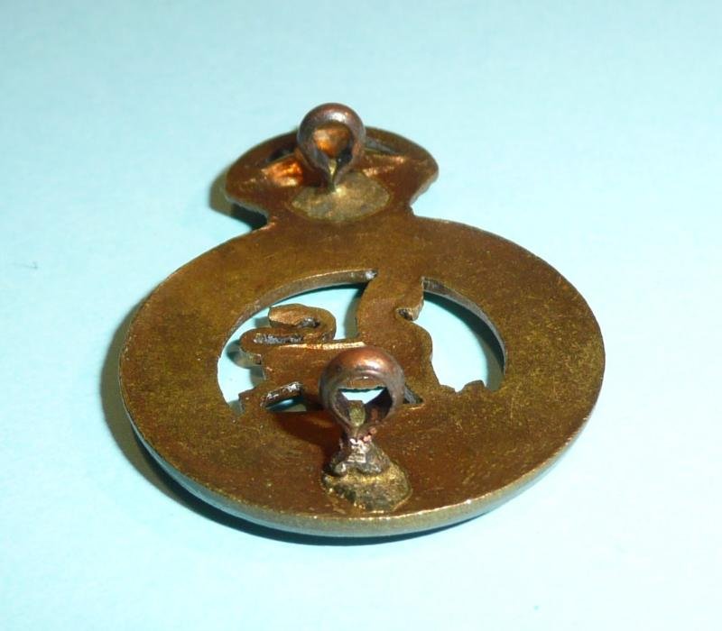 South African Constabulary Edwardian Gilding Metal Helmet and Cap Badge, Voided, Kings Crown — image 3