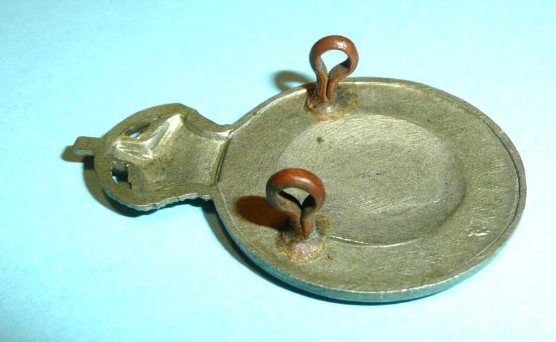 South African Constabulary Edwardian White Metal Helmet and Cap Badge, Kings Crown — image 4