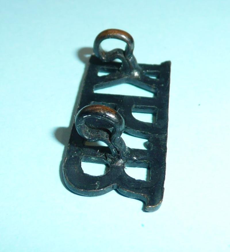 KRR - King's Royal Rifles Corps (KRRC) Blackened Brass Shoulder Title — image 3