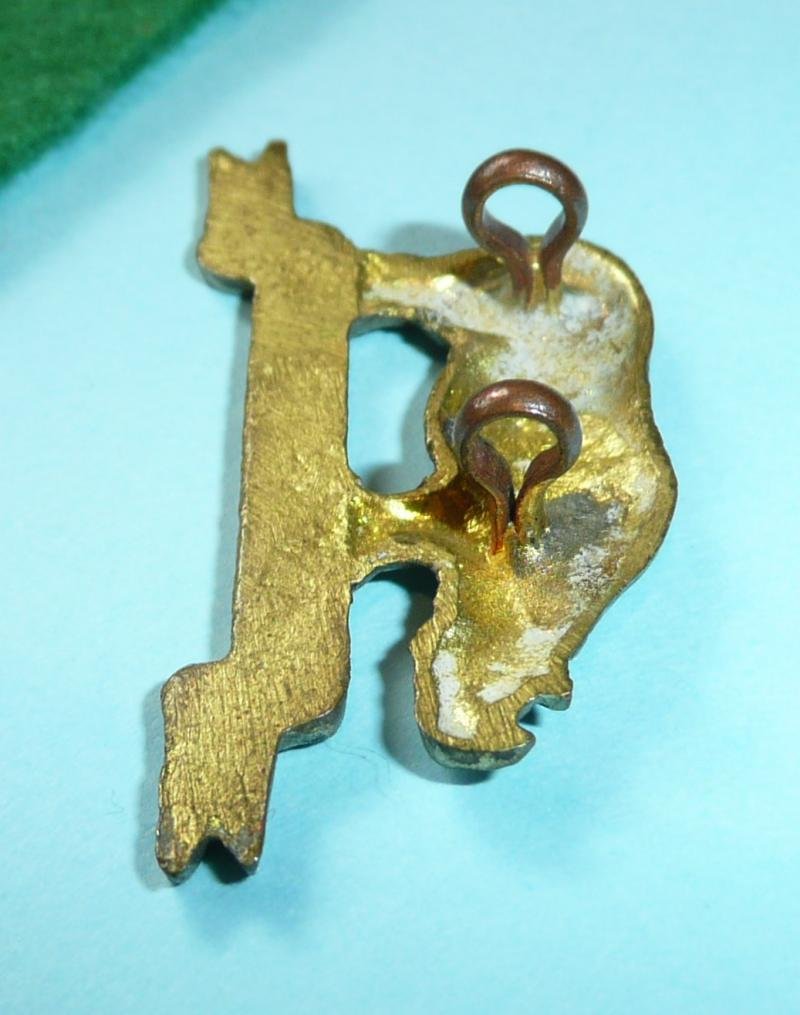 Indian Army WW2 Raised Unit - The Assam Regiment Cast Brass Cap Badge — image 4