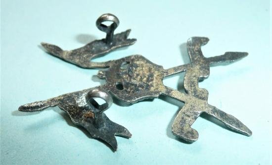 Indian Army - 7th Light Cavalry White Metal Cap Badge — image 4