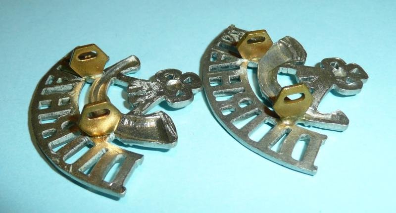 Durham Light Infantry (DLI) Pair of White Metal Other Ranks Shoulder Titles — image 3