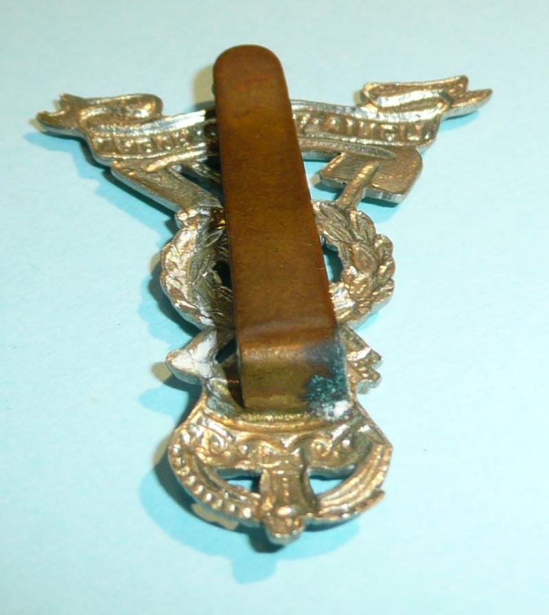 Pioneer Corps Large Pattern Brass White Metal Cap Badge — image 2