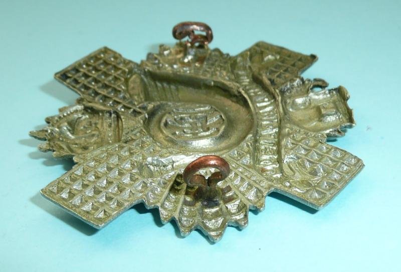 Highland Light Infantry (Territorial Battalion) White Metal Glengarry Cap Badge - South Africa Scroll — image 4