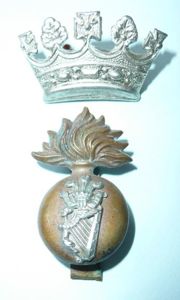 Royal Irish Fusiliers (RIF) 2 part Bi-metal Cap Badge with …