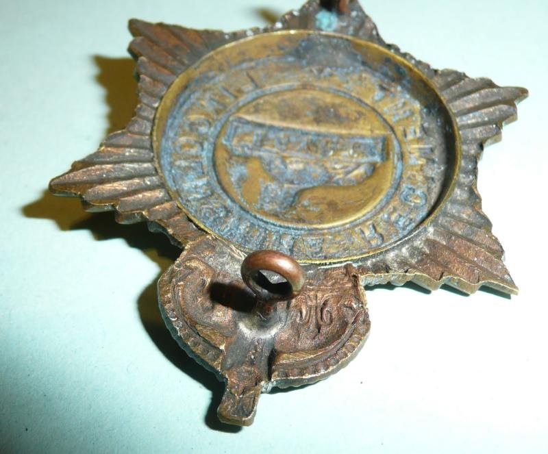 2nd Battalion Band The Lincolnshire Regiment Musicians Brass Metal Foreign Helmet Pagri Badge — image 4