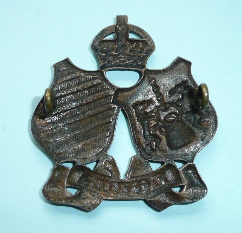 Canada COTC Loyola College (Montreal) Cap Badge — image 2