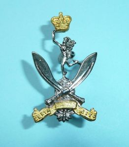 Queen's Gurkha Signals Bi-Metal Cap Badge - London Badge & …