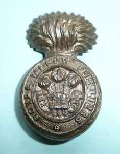WW2 Royal Welch Fusiliers (RWF) Plastic Economy Cap Badge