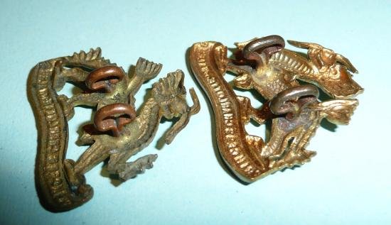 The Royal Berkshire Regiment Facing Pair of Other Ranks Collar Badges — image 3
