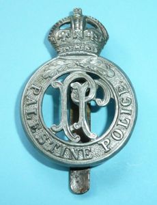 Middle East - Palestine Police White Metal Cap Badge, Kings …