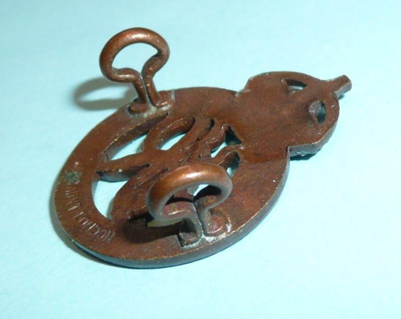 WW2 National Defence Company ( NDC ) Officer's Bronze OSD Collar Badge - Gaunt - GVI Cypher — image 5