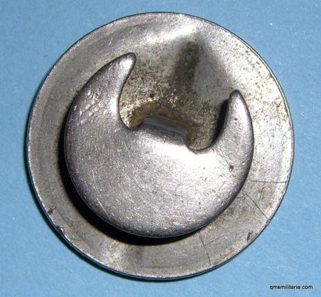 WW2 Kings Badge for Loyal Service White Metal Buttonhole Wound Badge Medal — image 2