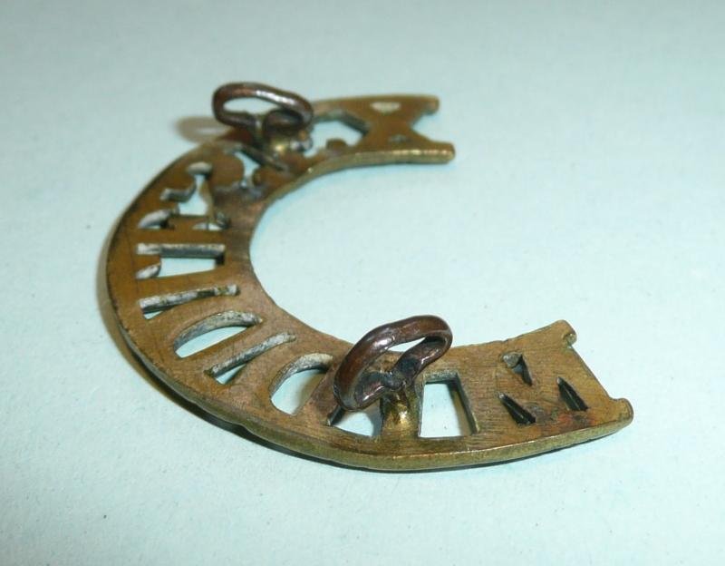 Boer War The Middlesex Regiment Brass Shoulder Title — image 3