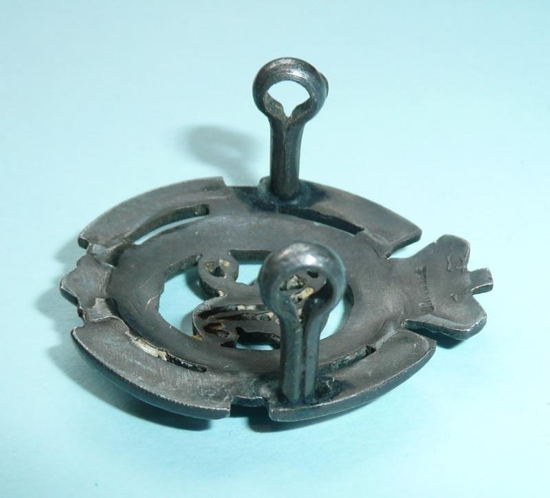 Indian Army - Queen's Corps of Guides (Frontier Force / Lumden's Cavalry ) Officer's Sterling Silver Field Service Cap Badge — image 3