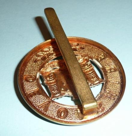Devonshire Regiment Brass Gilding Metal Helmet Plate Centre ( HPC ) with Pagri Fixing — image 3