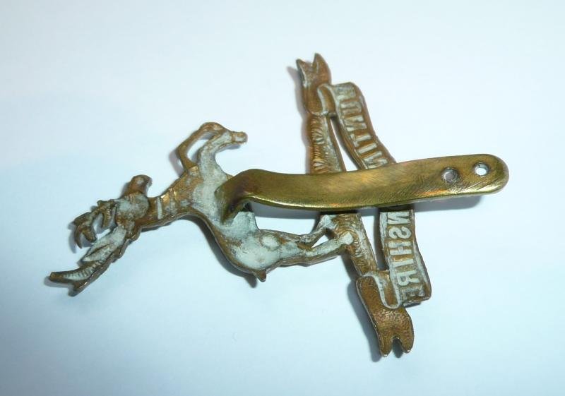 Kimbolton Grammar School (Huntingdonshire) Cadet Corps Brass Gilding Metal Cap Badge — image 3