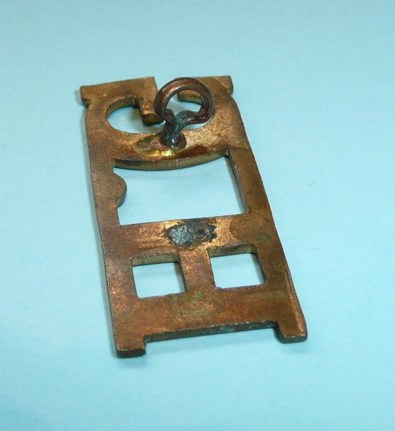 HG Home Guard Brass Shoulder Title — image 3