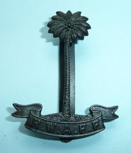 RWAFF Royal West African Frontier Force Bronze Cap Badge - …