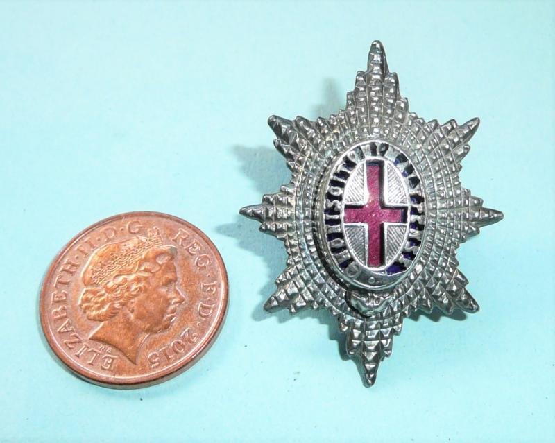 Coldstream Guards Officers Silver and Enamel Forage Cap Badge Star — image 2