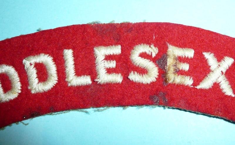 Middlesex Regiment Pair of Woven White on Red Felt Cloth Shoulder Titles — image 3