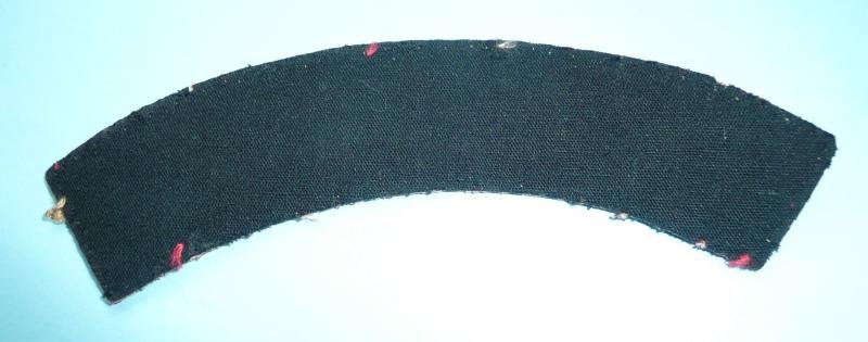 WW2 Green Howards (Alexandra Princess of Wales's Own ( Yorkshire Regiment)) Printed White on Red Cloth Shoulder Title — image 2