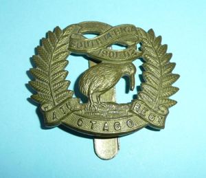 New Zealand - 4th Otago Regiment Gilding Metal Cap Badge