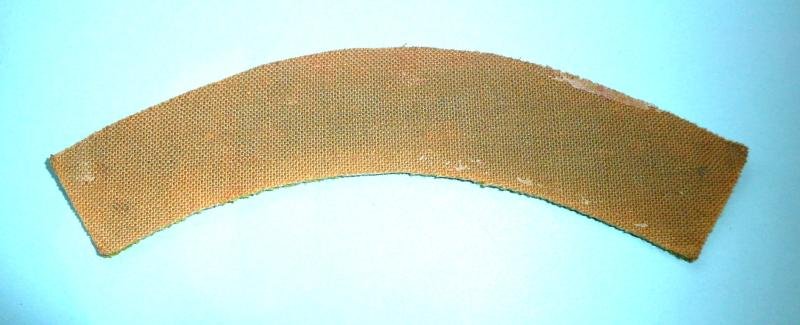 Royal Armoured Corps Embroidered Red on Yellow Felt Cloth Shoulder Title — image 2