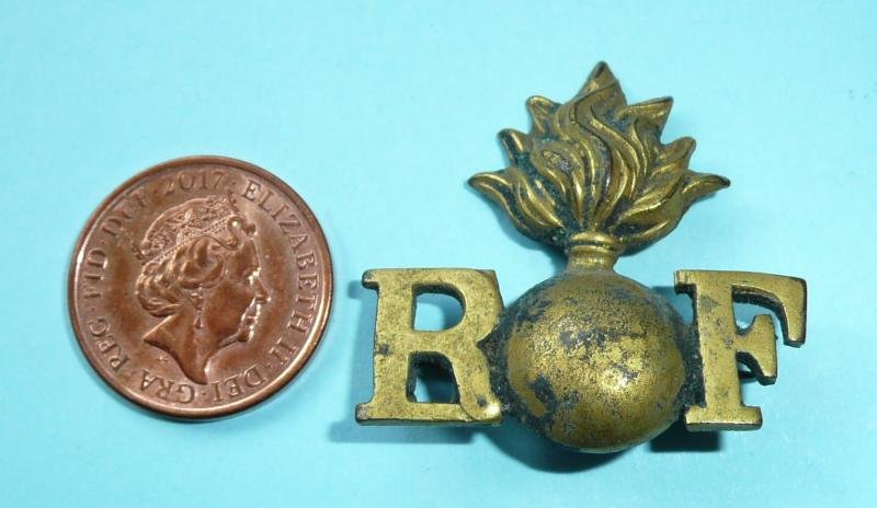 Royal Fusiliers 1st Version Other Ranks Shoulder Title converted to Sweetheart Brooch — image 5