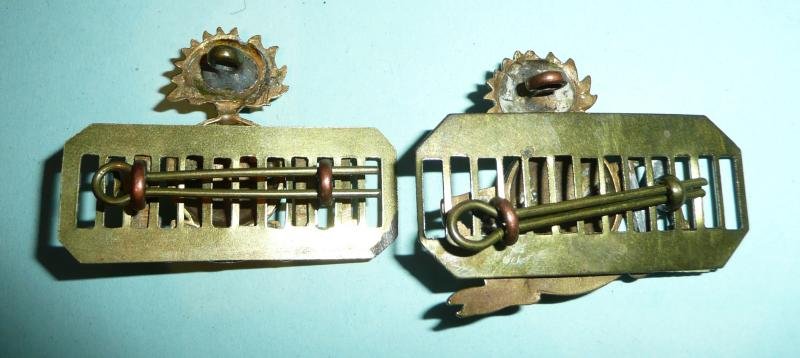 Royal Northumberland Fusiliers (RNF) Matched Facing Pair of Officers Gilt and Silver Plate Shoulder Titles — image 2