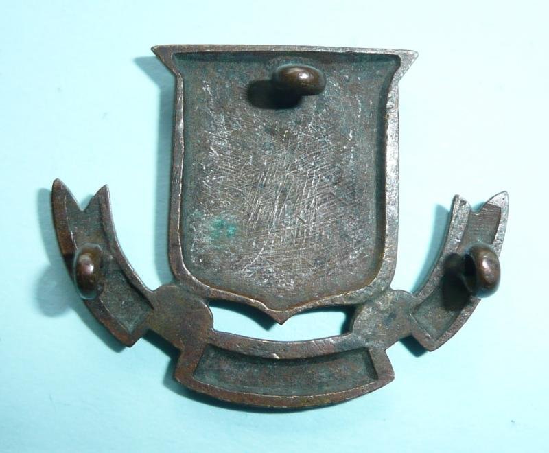The Essex Regiment Officer's OSD Bronze Collar Badge — image 2