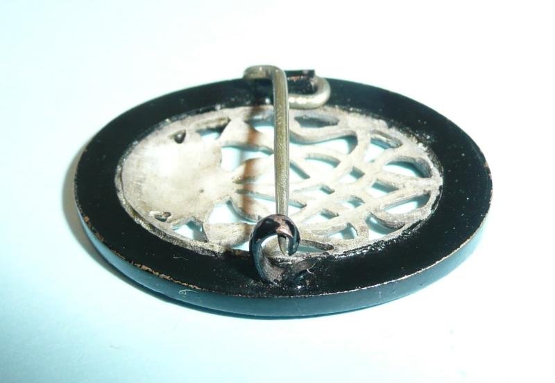 WW1 For Voluntary War Work In India tribute medal by H.M.Mint Calcutta - original box — image 5